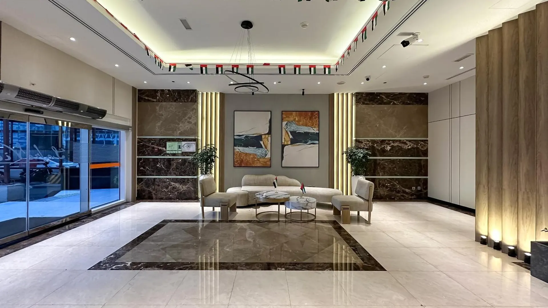 アパート ドバイTrophy- Radiant Retreat In Jlt With Skyline Viewアパートメント アラブ首長国連邦