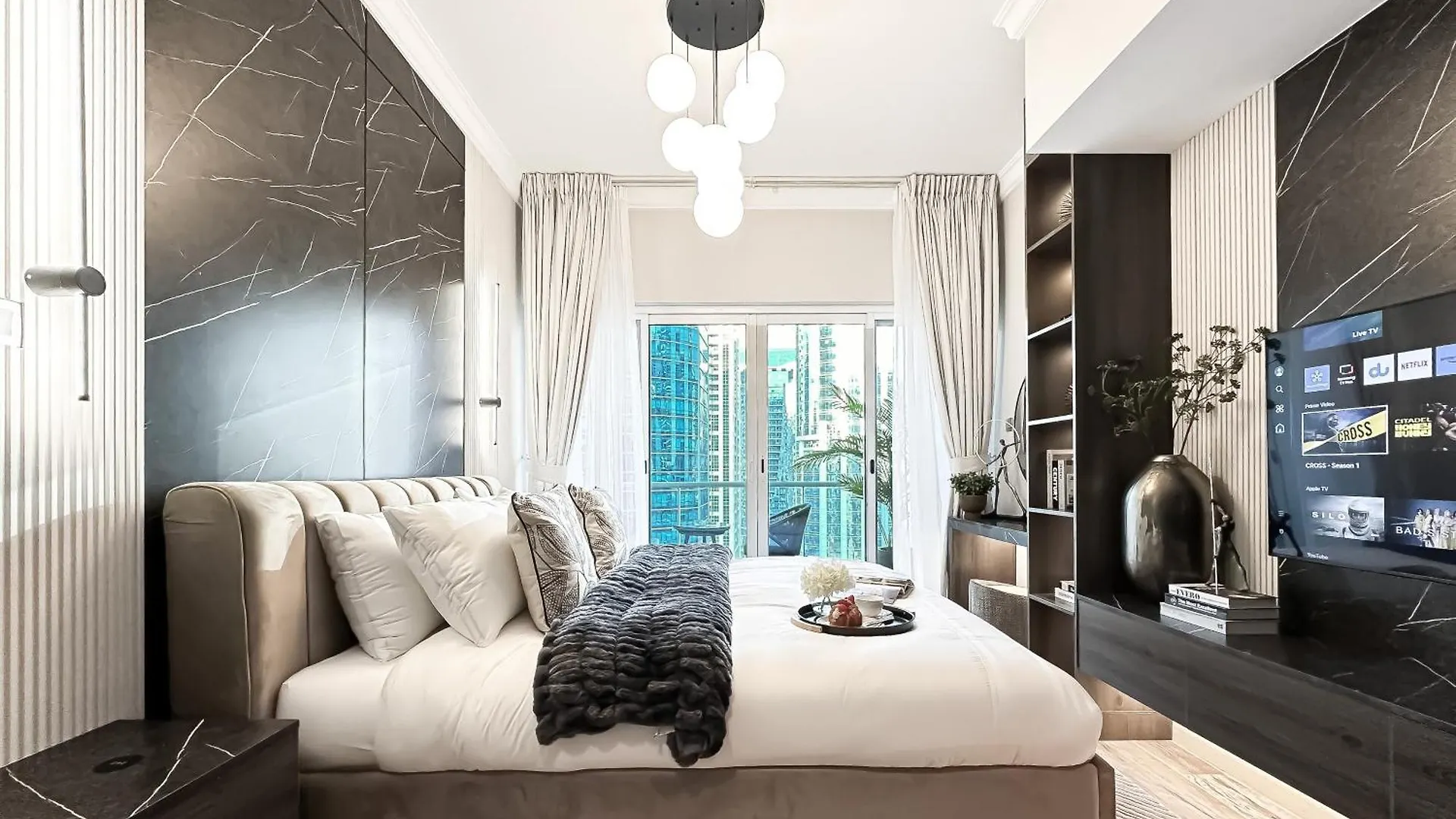 Trophy- Radiant Retreat In Jlt With Skyline View Apartment Dubai United Arab Emirates