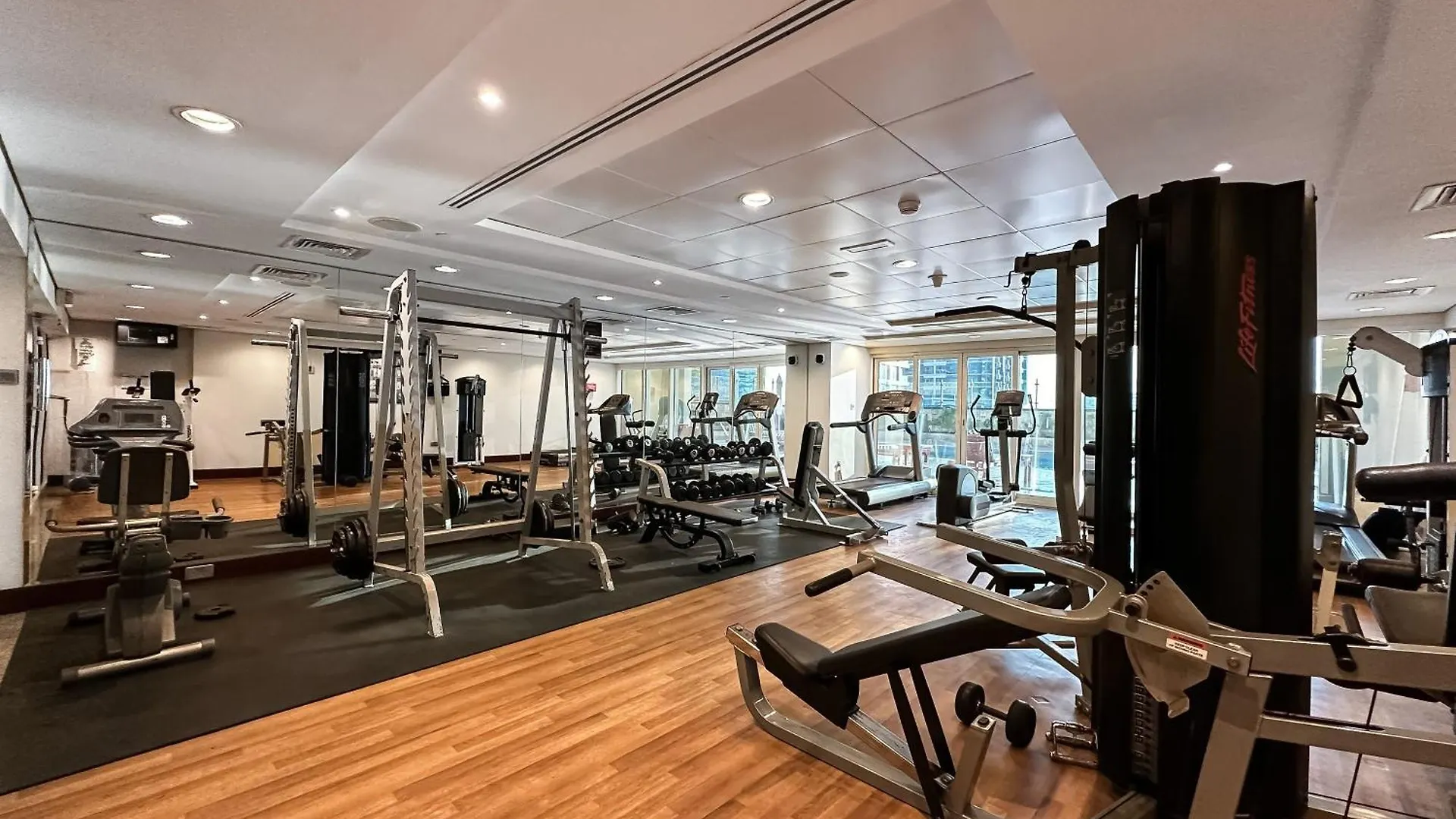 Trophy- Radiant Retreat In Jlt With Skyline View Apartment Dubai